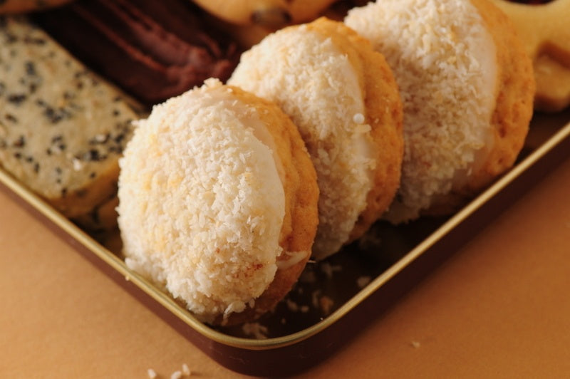 Coconut with Husk (pc)